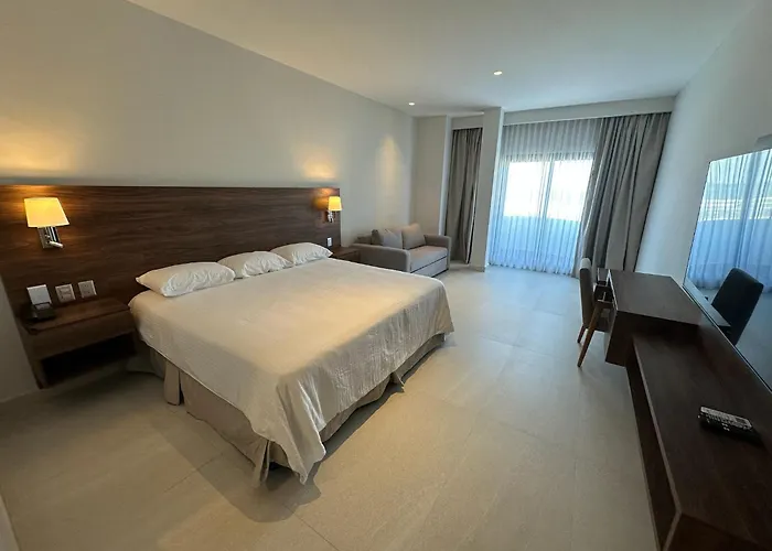 Hotel Arenas Del Mar Resort